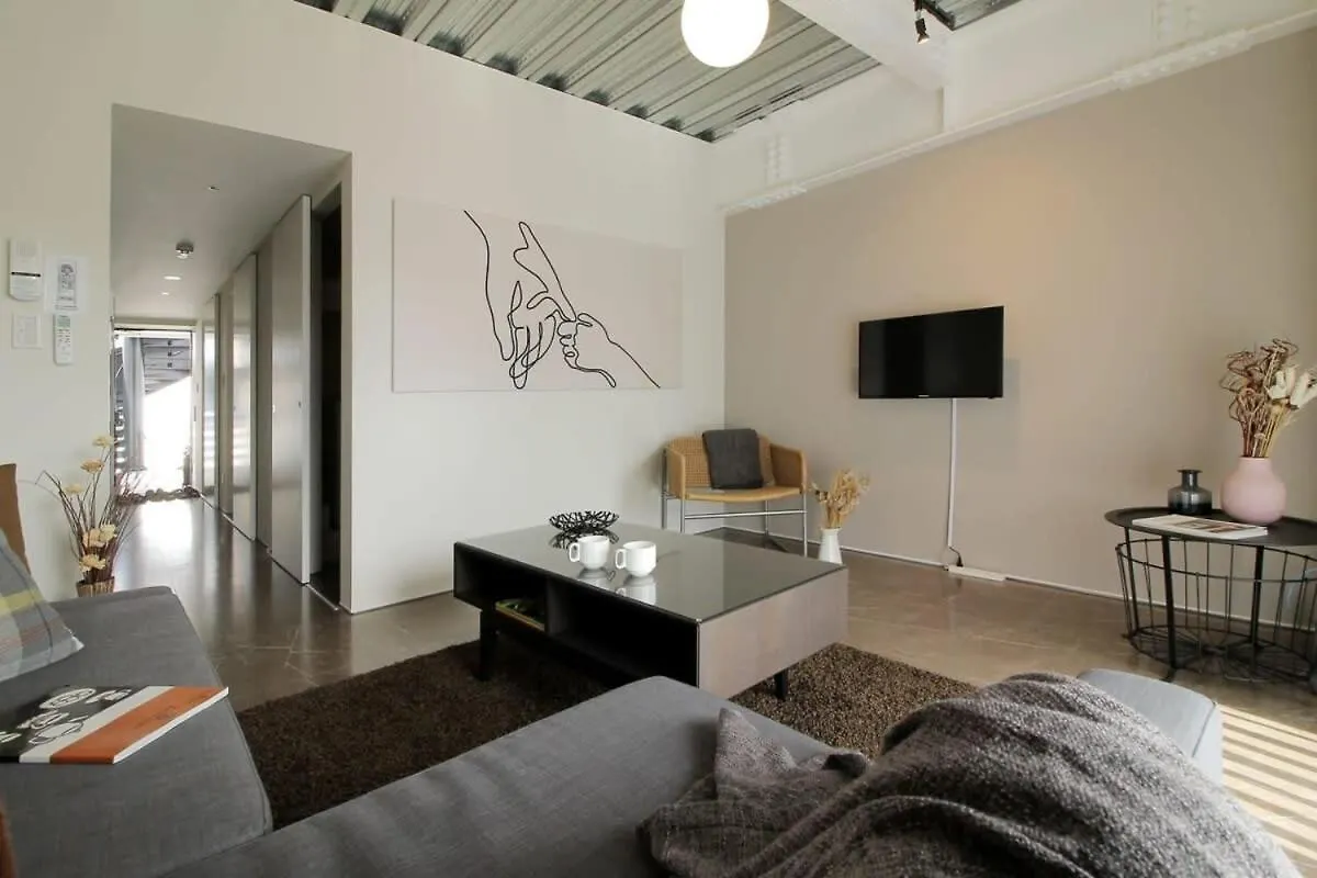 Bhotel Komachi - City Retreat With Breakfast 広島市 アパート